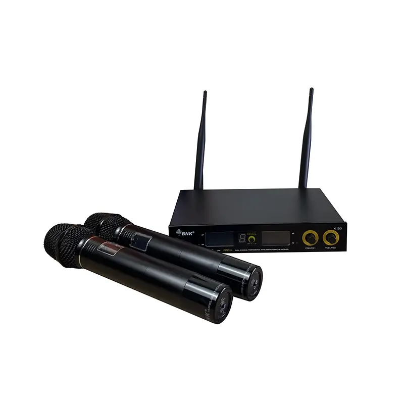 BNK X35 Wireless Microphone Set - Image 1